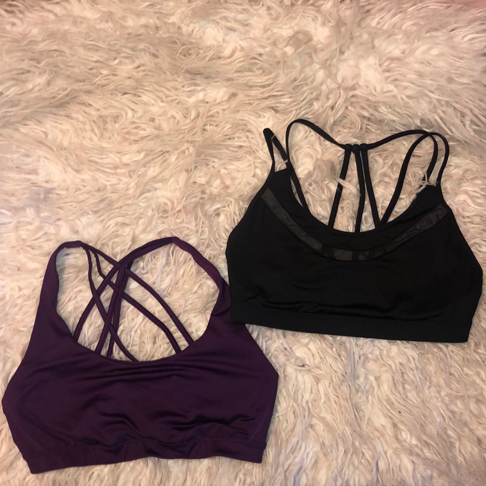 2 VS Sport Bras